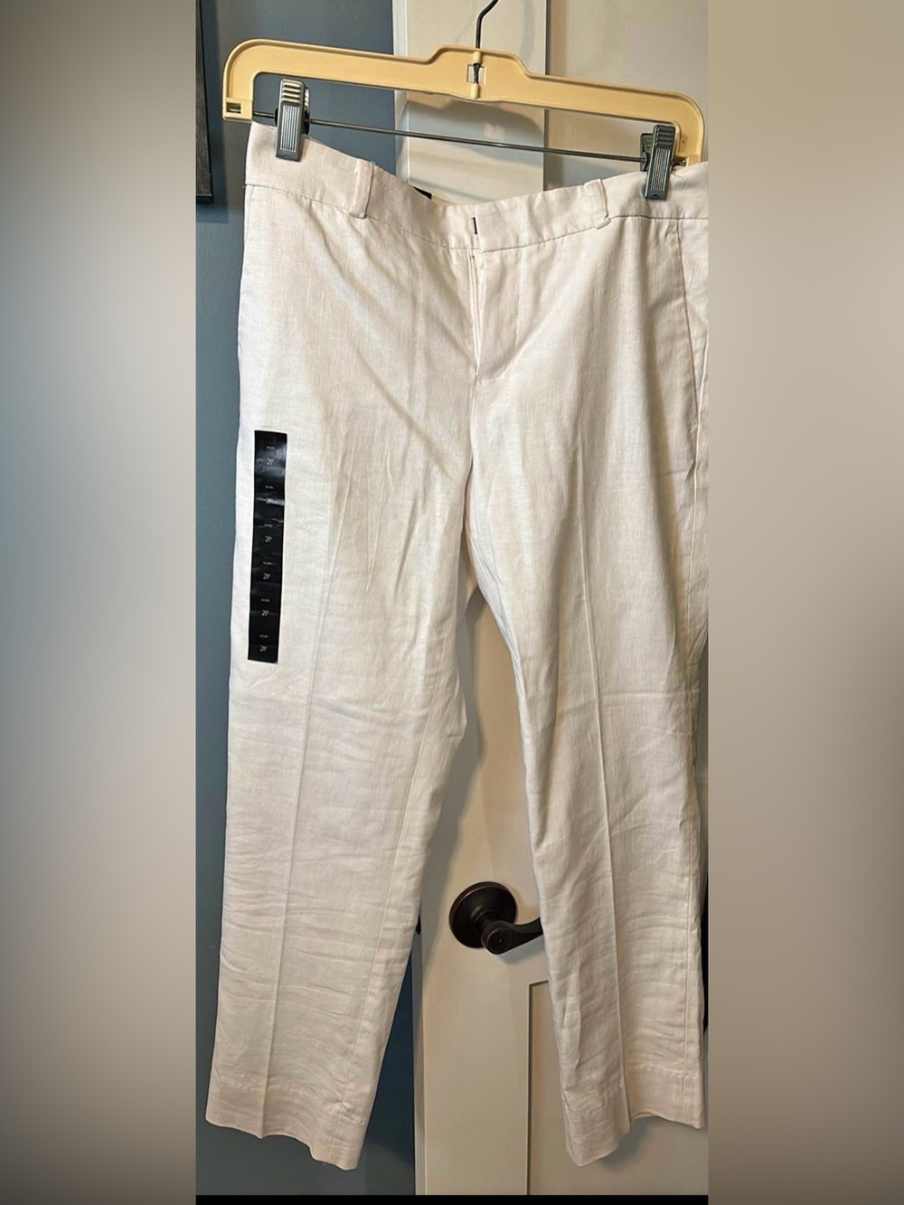 Brand new Avery Men's White Linen-Blend Chinos